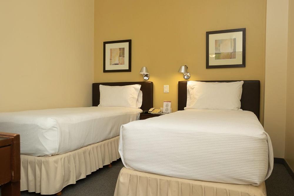 Hotel Austral Express Comodoro Rivadavia Exterior foto