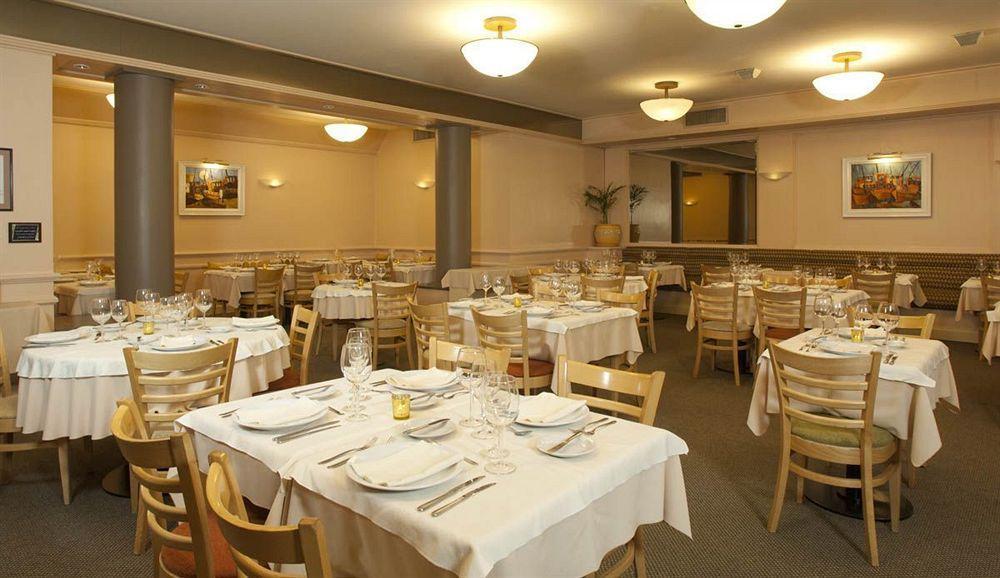 Hotel Austral Express Comodoro Rivadavia Exterior foto
