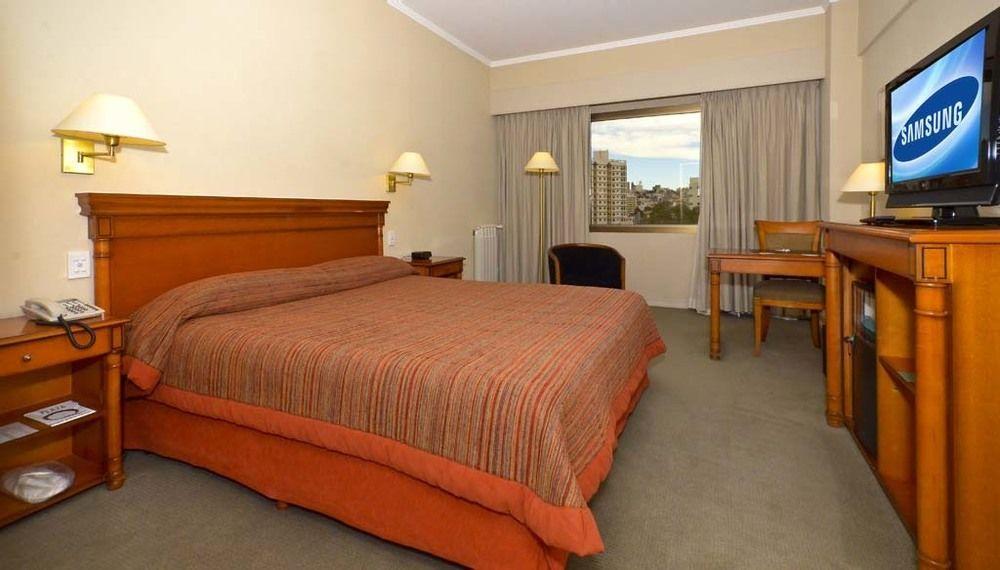 Hotel Austral Express Comodoro Rivadavia Exterior foto