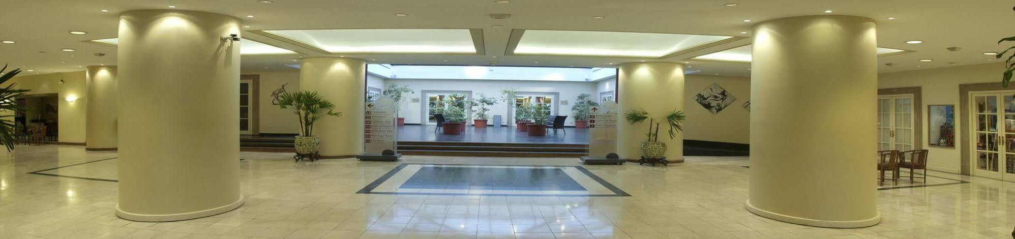 Hotel Austral Express Comodoro Rivadavia Exterior foto